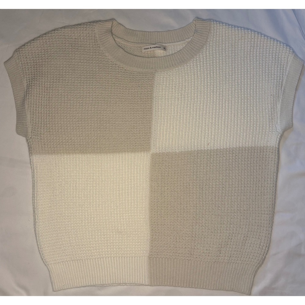 Moon & Madison Womens XL Colorblock Sweater Vest Cream Tan Waffle Knit ST21346
